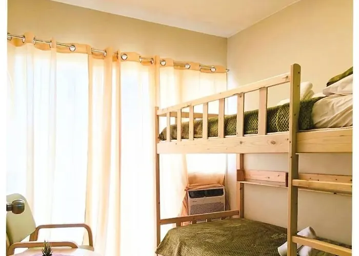 Tropical Nest Apartment